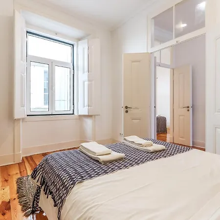 Downtown Alfama & Me Lissabon