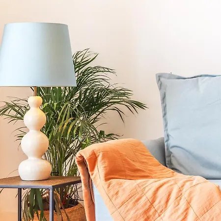 Downtown Alfama & Me * Lissabon