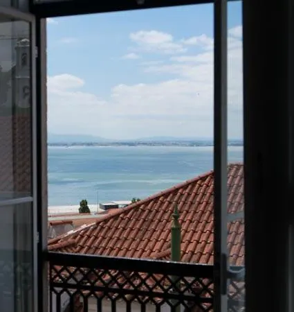 Downtown Alfama & Me 아파트