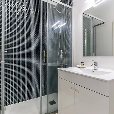 아파트 Downtown Alfama & Me