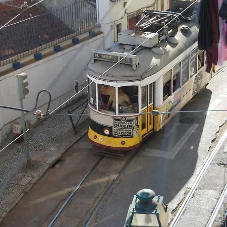 아파트 Downtown Alfama & Me