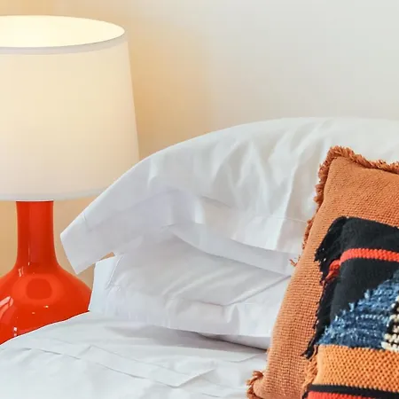 Downtown Alfama & Me * Lizbona