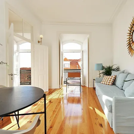 Downtown Alfama & Me Lizbona